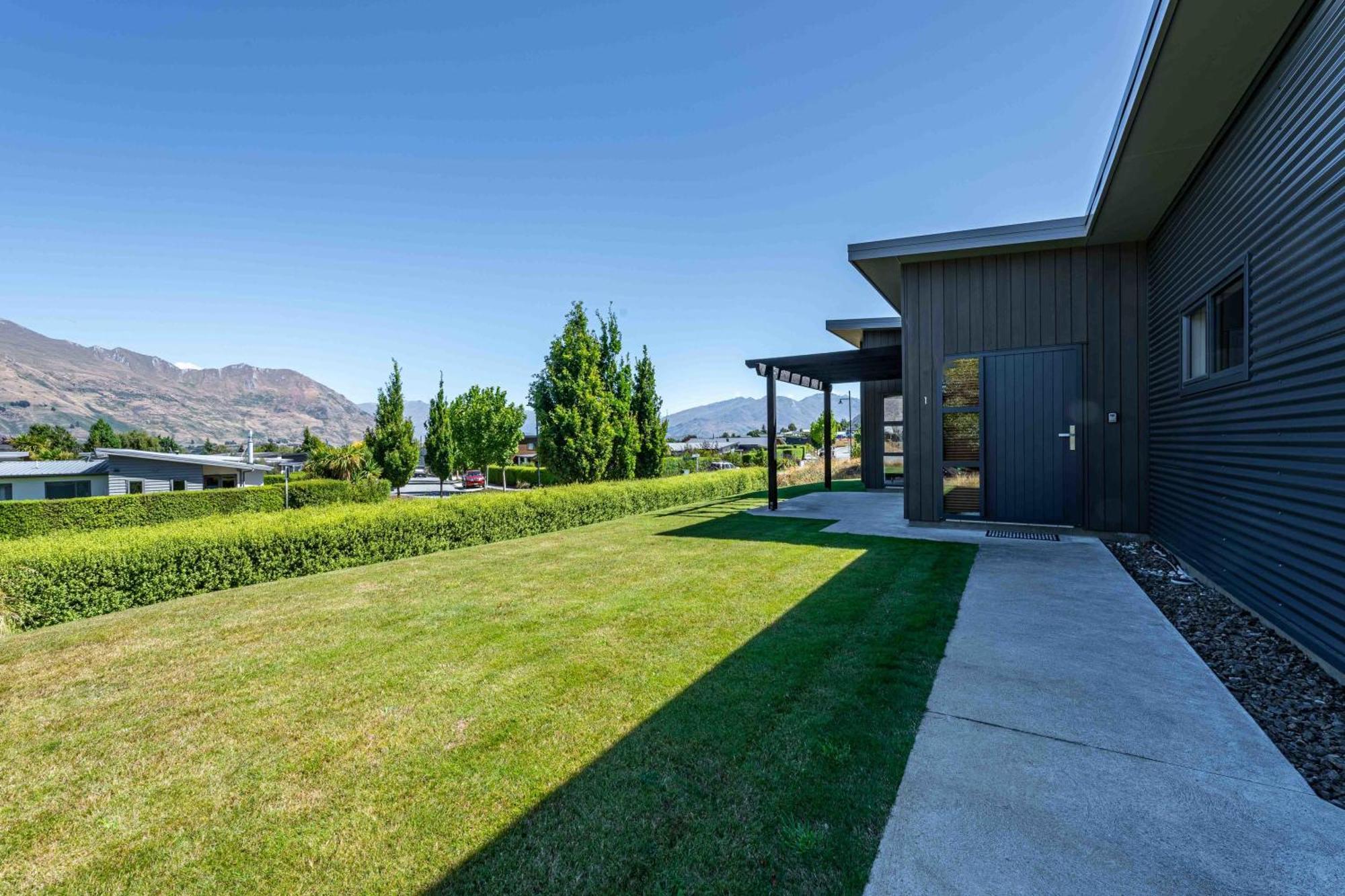 Hoheria Mountain Lodge Wanaka Dış mekan fotoğraf